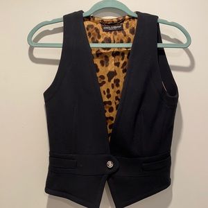 Dolce & Gabbana
leopard-print NAVY waistcoat